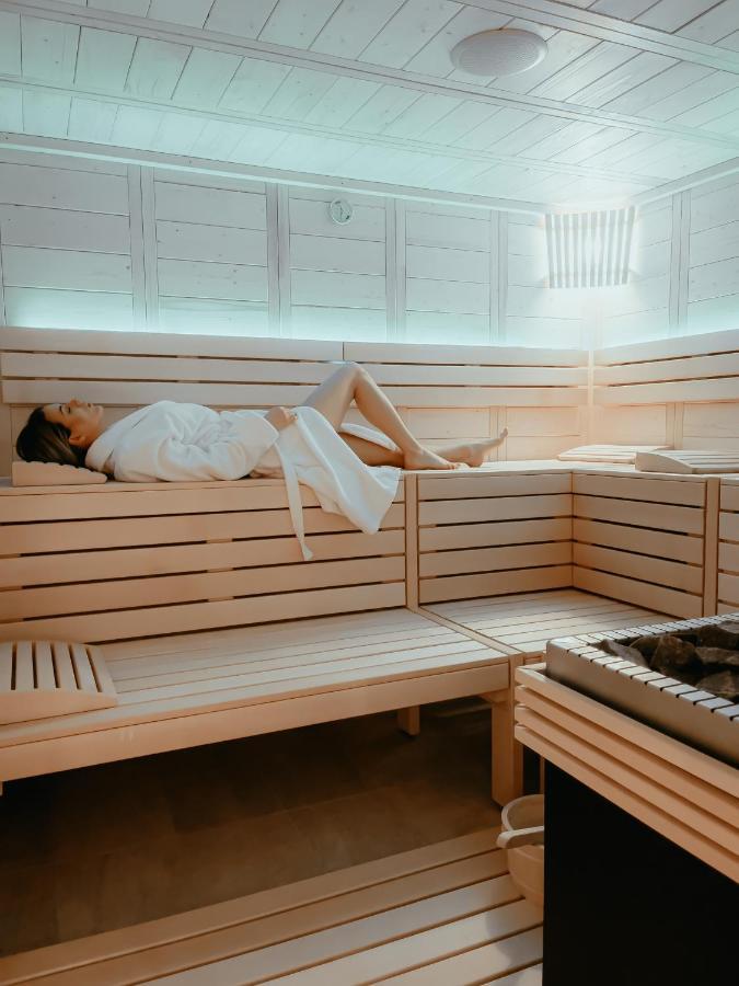 Hotel Fenyo Csíkszereda Kültér fotó